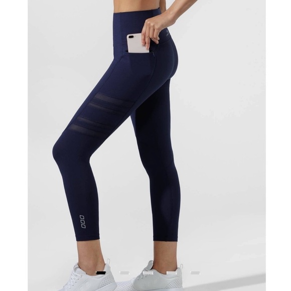 Lorna Jane Pants - Lorna Jane Swift Ankle Biter Tight